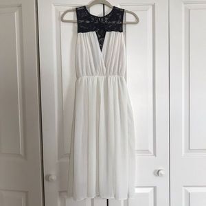NWOT ASOS TFNC boho White Dress xs